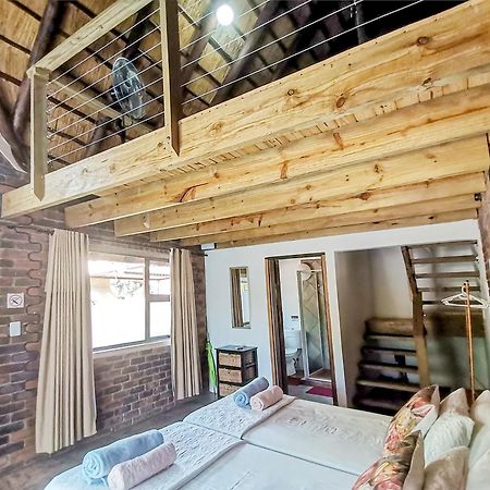 Athule Inn Marloth - Units Marloth Park Exteriör bild